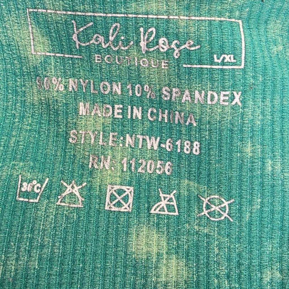 Kali Rose Green and Pink Ribbed Bras - Picture 6 of 6